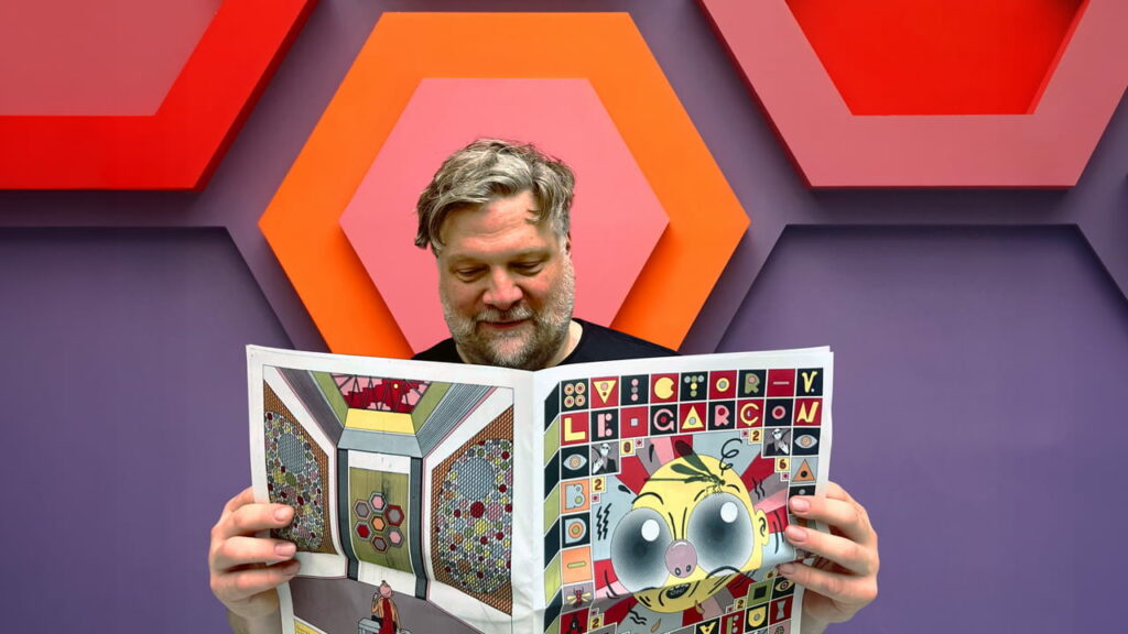 Victor, le garçon aux yeux de libellule - Jakob Hinrichs à la Fondation Vasarely ©BDAIX